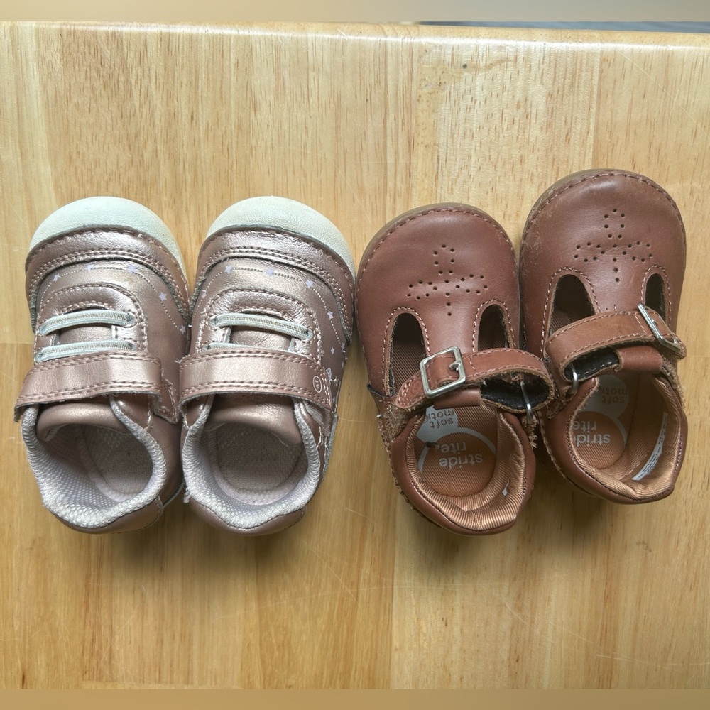Stride Rite Shoes size 4 (Toddler Girl)